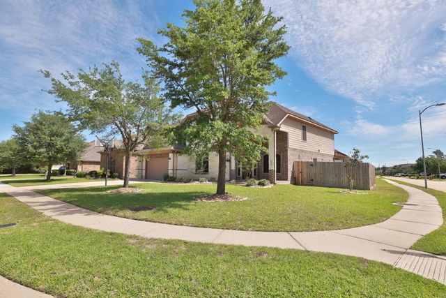 20818 Mystic Stone Drive, Tomball, TX 77375