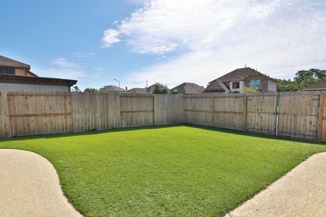 20818 Mystic Stone Drive, Tomball, TX 77375