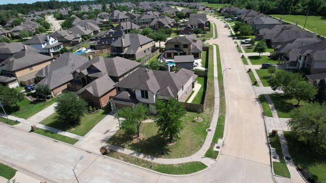 20818 Mystic Stone Drive, Tomball, TX 77375