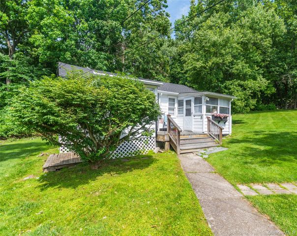 7 Brodie Road 14, Hopewell Junction, NY 12533