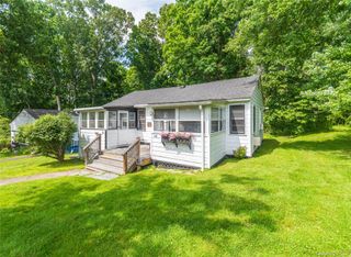 7 Brodie Road 14, Hopewell Junction, NY 12533