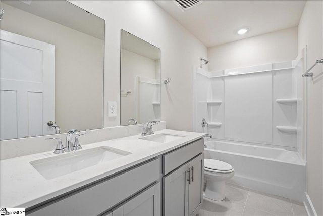 516 Hadlow Street, Greer, SC 29651