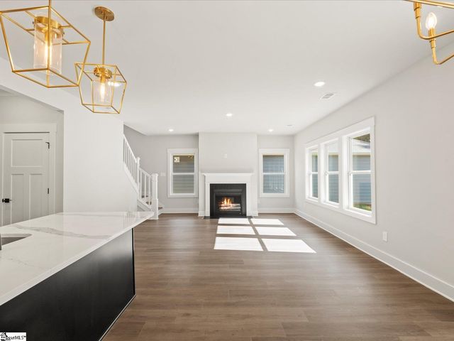 516 Hadlow Street, Greer, SC 29651