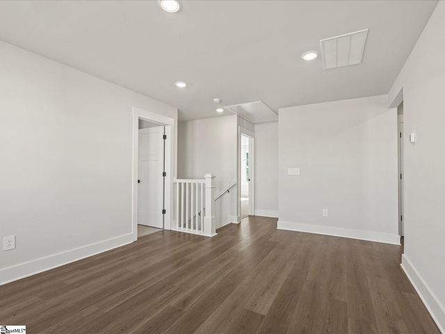 516 Hadlow Street, Greer, SC 29651