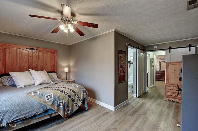 150 Little Stoney Creek Road, Elizabethton, TN 37643