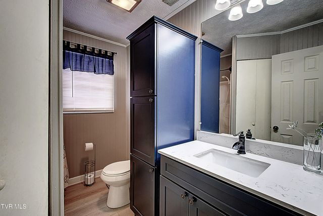 150 Little Stoney Creek Road, Elizabethton, TN 37643