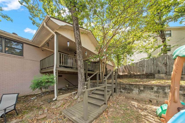 1 Dove Creek Circle, North Little Rock, AR 72116