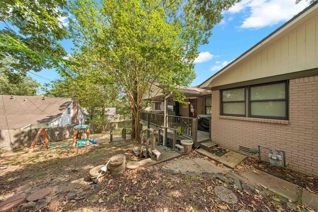 1 Dove Creek Circle, North Little Rock, AR 72116