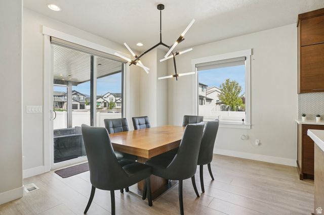 10956 S COASTAL DUNE DR, South Jordan, UT 84009