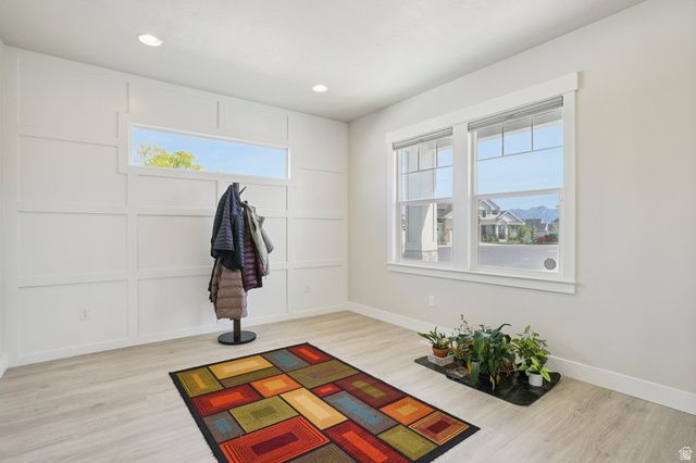 10956 S COASTAL DUNE DR, South Jordan, UT 84009