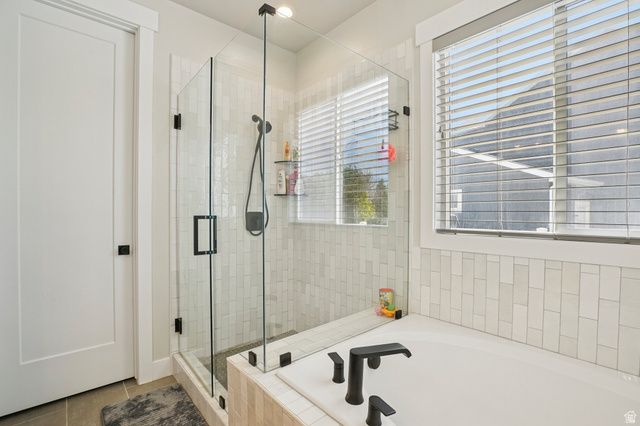 10956 S COASTAL DUNE DR, South Jordan, UT 84009