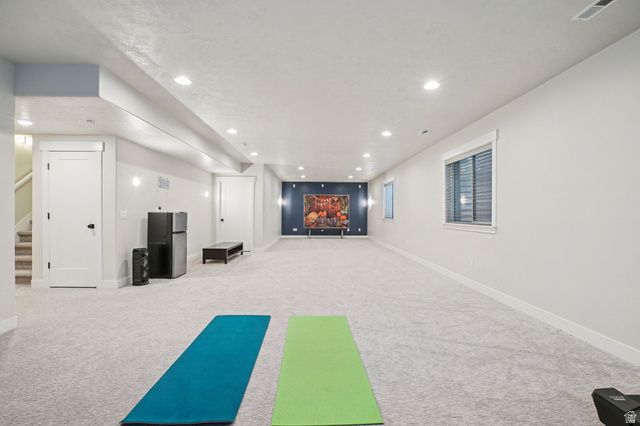 10956 S COASTAL DUNE DR, South Jordan, UT 84009