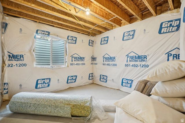 10956 S COASTAL DUNE DR, South Jordan, UT 84009