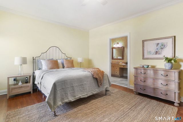 158 Kyles Way 158, Shelton, CT 06484