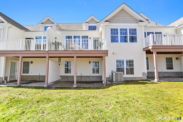 158 Kyles Way 158, Shelton, CT 06484