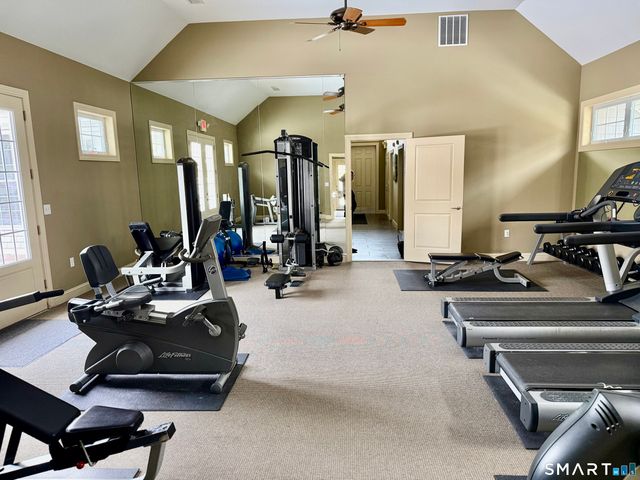 158 Kyles Way 158, Shelton, CT 06484