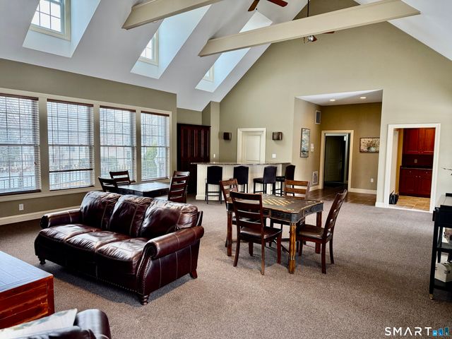 158 Kyles Way 158, Shelton, CT 06484