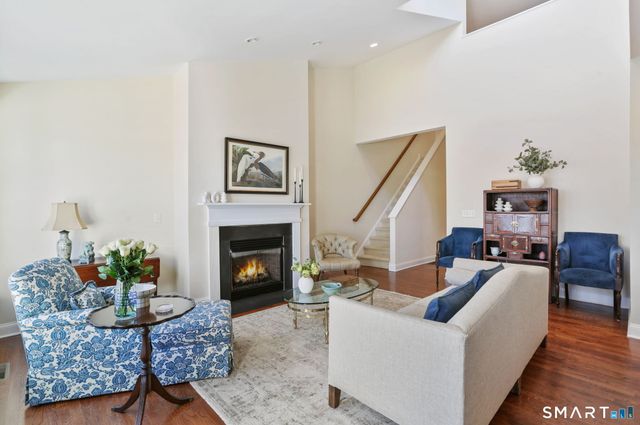 158 Kyles Way 158, Shelton, CT 06484