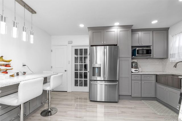 142-34 Sutter Avenue, Jamaica, NY 11436