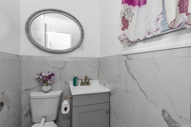 142-34 Sutter Avenue, Jamaica, NY 11436