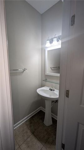 2237 Traywick Chase, Alpharetta, GA 30004