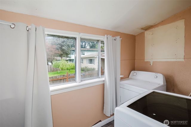 114 Kendall Street, Port Orchard, WA 98366