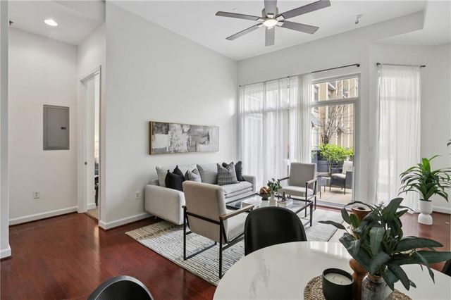 711 Cosmopolitan Drive NE 102, Atlanta, GA 30324