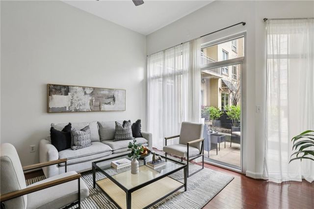 711 Cosmopolitan Drive NE 102, Atlanta, GA 30324