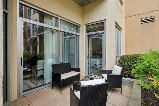 711 Cosmopolitan Drive NE 102, Atlanta, GA 30324