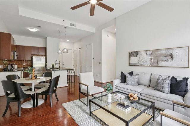 711 Cosmopolitan Drive NE 102, Atlanta, GA 30324