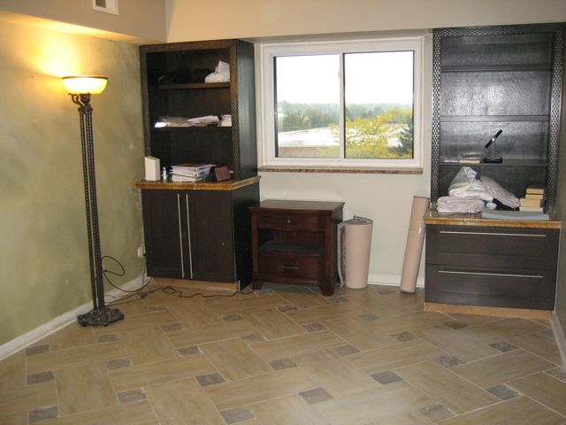 13200 W HEIDEN Circle 2408, Lake Bluff, IL 60044