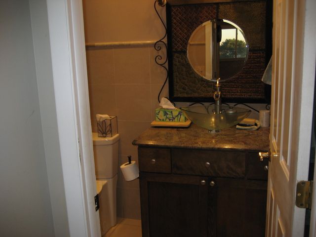 13200 W HEIDEN Circle 2408, Lake Bluff, IL 60044