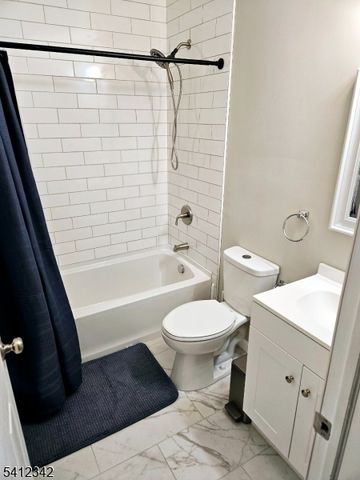 147 N 15Th St, Bloomfield Twp., NJ 07003