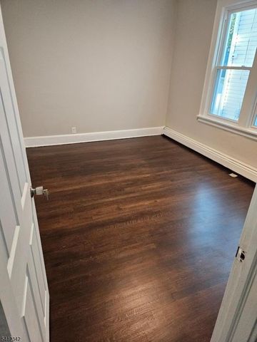 147 N 15Th St, Bloomfield Twp., NJ 07003