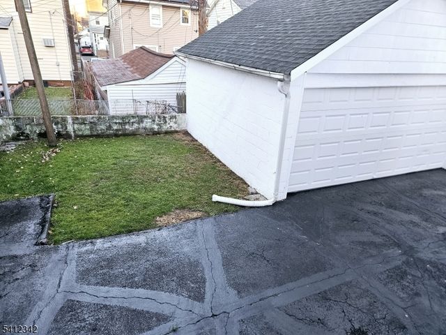 147 N 15Th St, Bloomfield Twp., NJ 07003