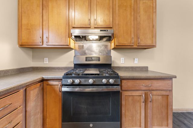 568 State Street C, Saint Paul, MN 55107