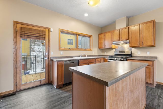 568 State Street C, Saint Paul, MN 55107