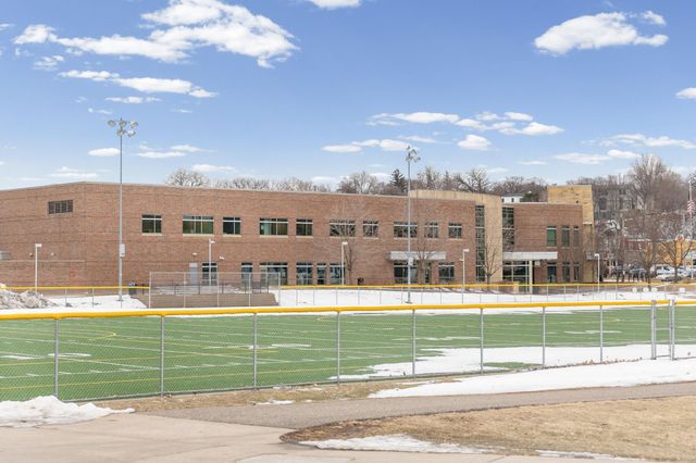 568 State Street C, Saint Paul, MN 55107