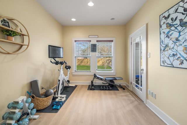 1208 Pine St, Kilgore, TX 75662