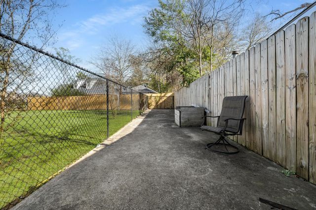 1208 Pine St, Kilgore, TX 75662