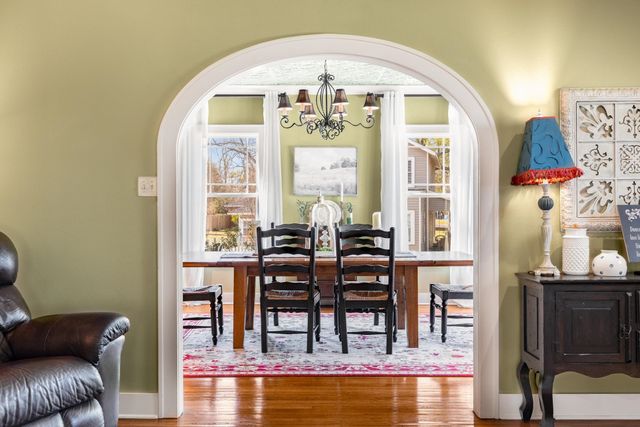 1208 Pine St, Kilgore, TX 75662