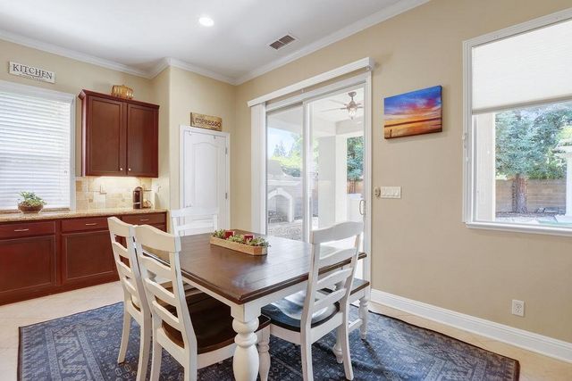 1860 Greywood Cir, Roseville, CA 95747