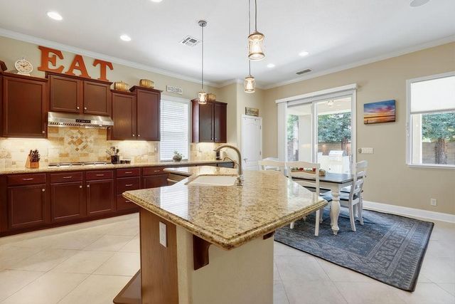 1860 Greywood Cir, Roseville, CA 95747