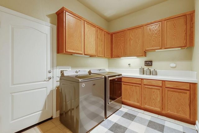 1860 Greywood Cir, Roseville, CA 95747