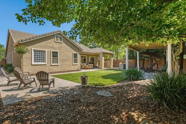 1860 Greywood Cir, Roseville, CA 95747