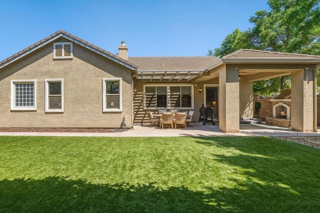 1860 Greywood Cir, Roseville, CA 95747