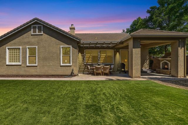 1860 Greywood Cir, Roseville, CA 95747
