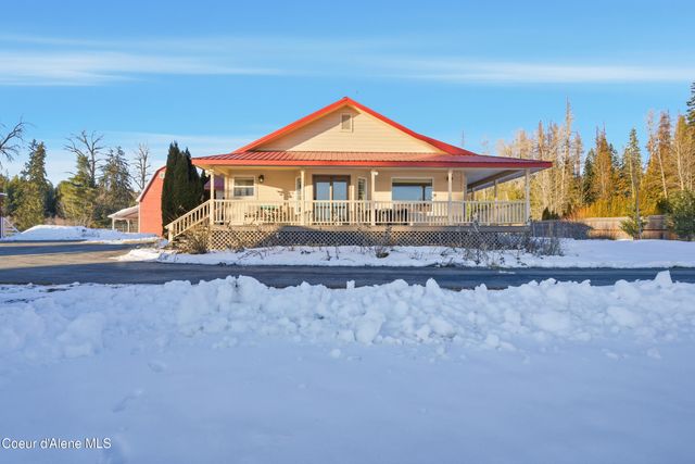 758 Meadowood RD, Sandpoint, ID 83864