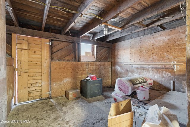 758 Meadowood RD, Sandpoint, ID 83864