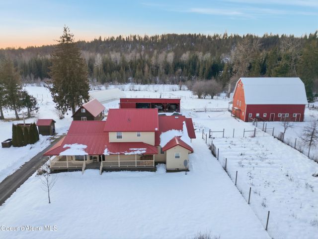 758 Meadowood RD, Sandpoint, ID 83864